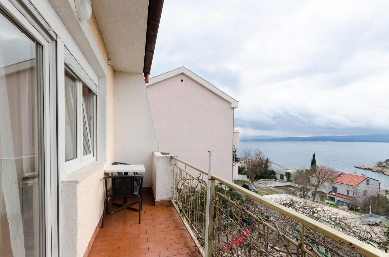 דראמליי Apartments And Room Mirjana מראה חיצוני תמונה