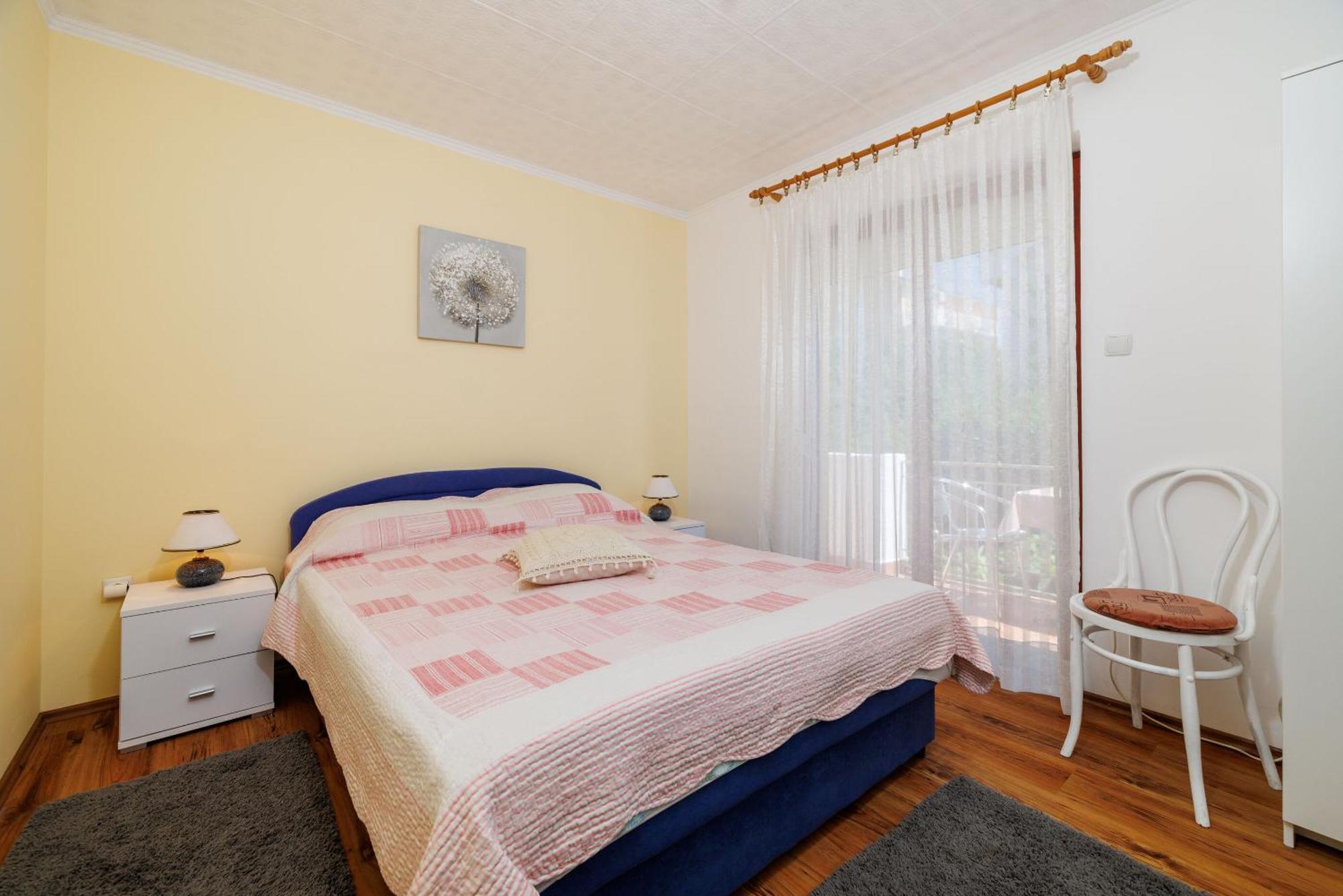 דראמליי Apartments And Room Mirjana מראה חיצוני תמונה